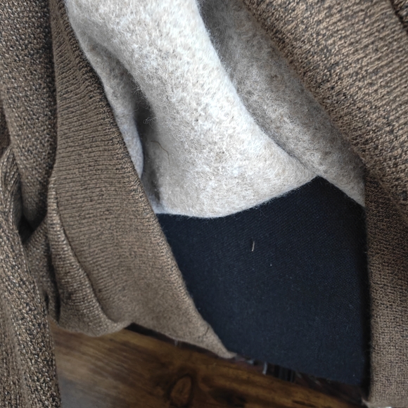 Goodfellow & Co Brown Men's Sweater - Picture 3 of 4